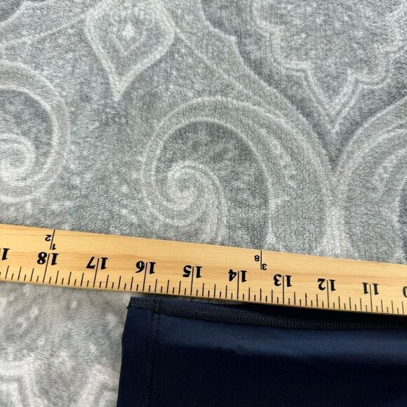 Womens Spanx Booty Boost Crop - Picture 4 of 4